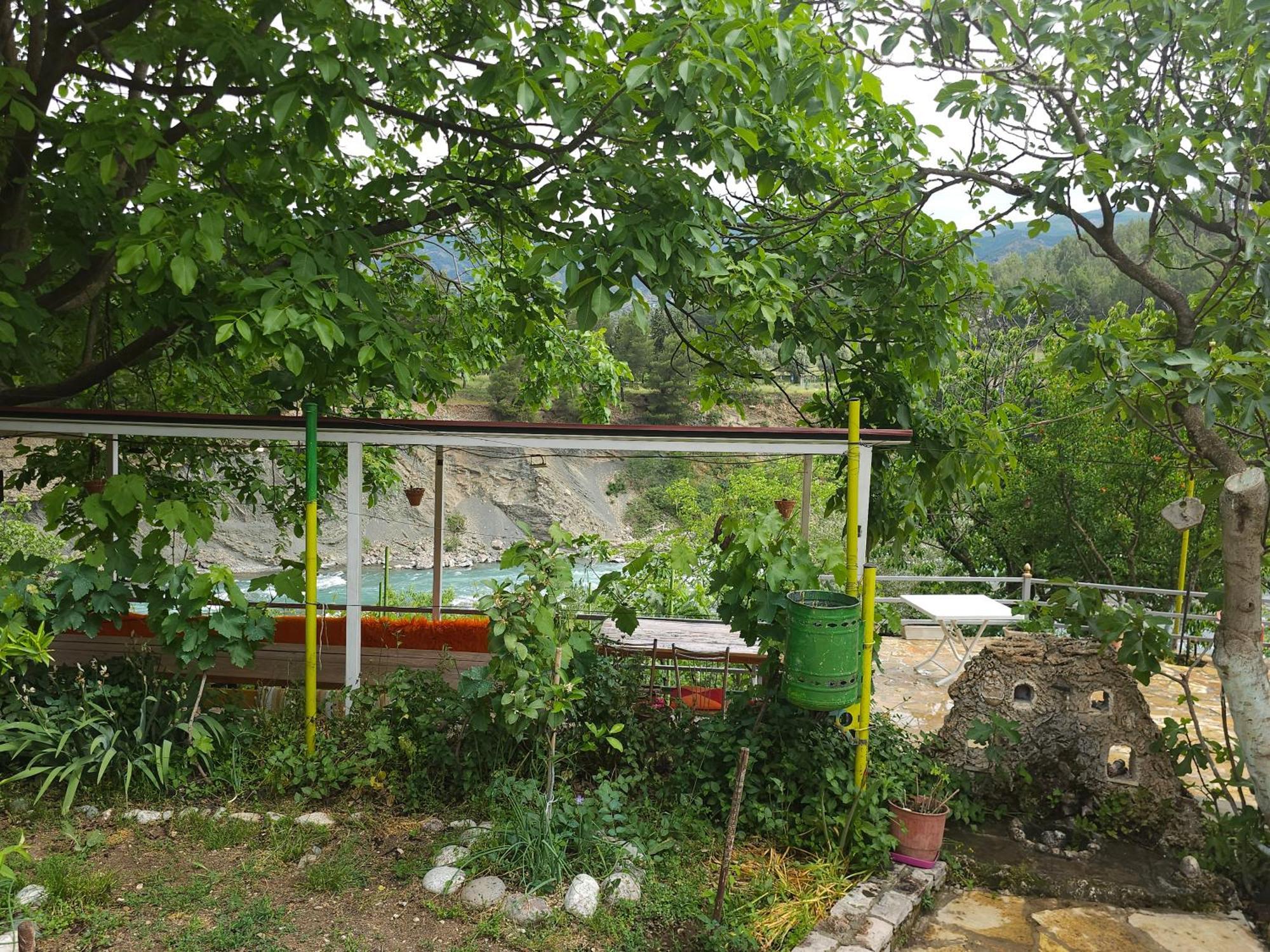 Honey-House “Kastrioti” Apartment Permet Exterior photo